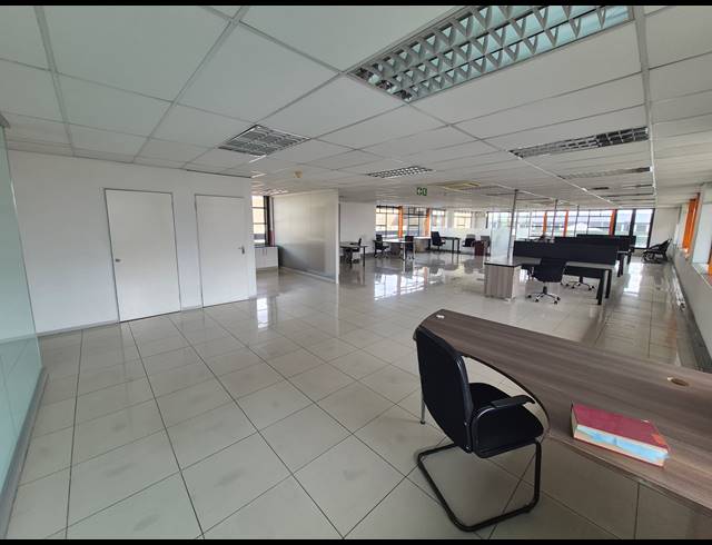 313M² OFFICE TO LET IN RIVONIA